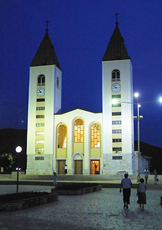 Igreja de São Tiago em Medjugorje - apontada por Vicka como o local de seu primeiro segredo.