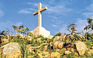 Honduras constrói réplica da cruz de Medjugorje