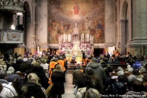 Parte da multidão na Igreja de Santa Maria Maior, em Trieste, Itália, durante o testemunho de Mirjana lá em 9 de fevereiro. Foto: Daniel Miot, guardacon.me