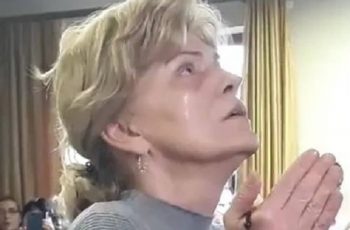 Nossa Senhora triste e Mirjana chora durante aparição do dia 02/02/2019