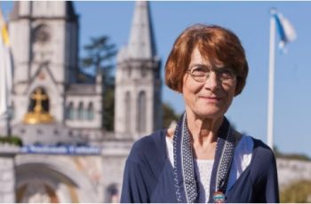 Mulher que estava à beira da morte conta como recebeu milagre em Lourdes